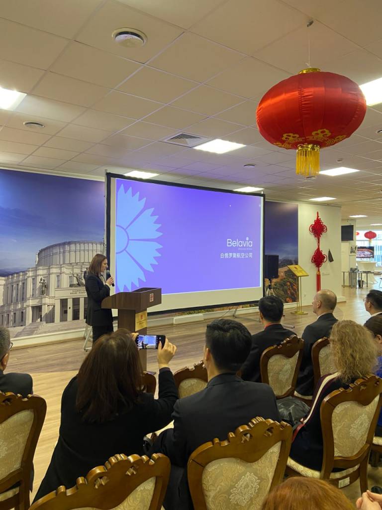 photo_5307639732093710622_y (1).jpg