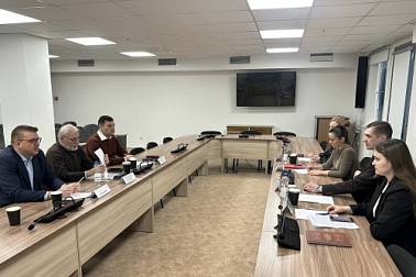 Директор Национального агентства по туризму провел встречу с руководством Республиканского союза туристических организаций 